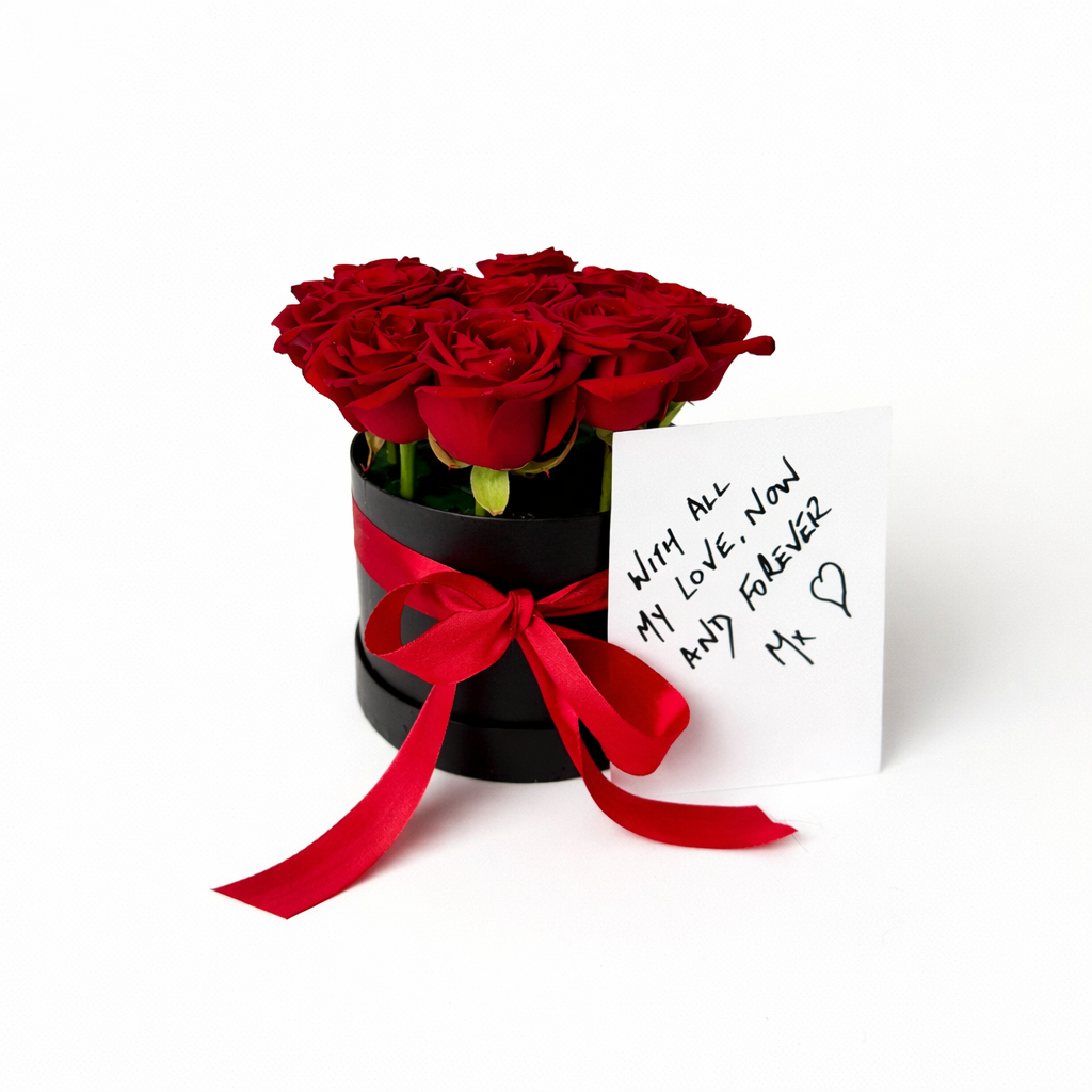 Red Naomi Rose Hat Box — Flat Collection